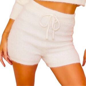 Hidden Brand Cozy Loungewear Shorts Women Color White Size M